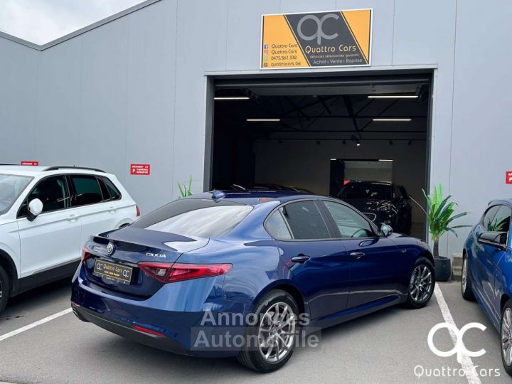 Alfa Romeo Giulia 2.2 DIESEL BOITE AUTO CUIR CAMERA - 26