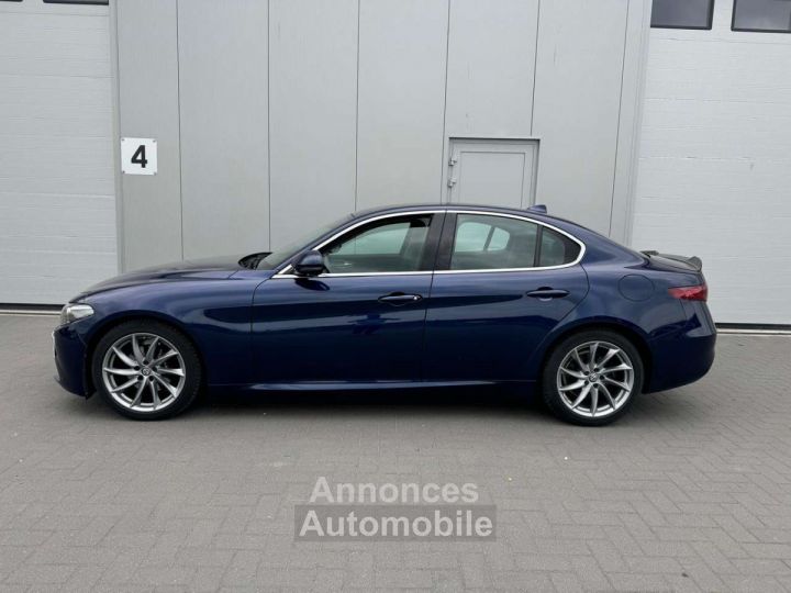 Alfa Romeo Giulia 2.2 JTDm Super-GPS-CUIR-CAMERA-GARANTIE.12.MOIS- - 4