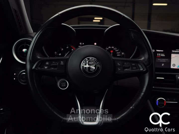 Alfa Romeo Giulia 2.2D - 14