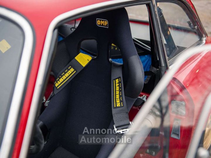 Alfa Romeo Giulia GT Sprint | LETTERBOX ALFAHOLICS - 15
