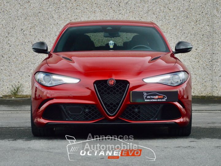 Alfa Romeo Giulia Quadrifoglio - 8