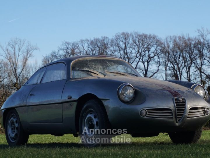 Alfa Romeo Giulietta SZ - 40