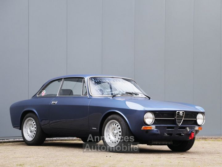 Alfa Romeo Junior Elettrica 2000 2.000 l twin cam with 130 BHP - 21