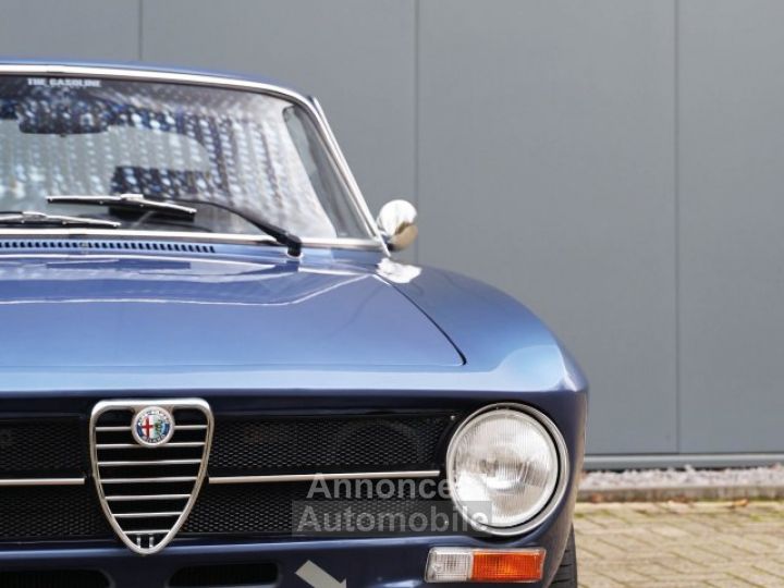 Alfa Romeo Junior Elettrica 2000 2.000 l twin cam with 130 BHP - 24