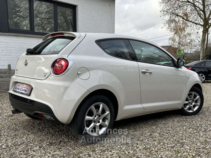 Alfa Romeo Mito 1.3 JTD Multijet Junior Start FAIBLE TAXE-1ER PROP - 14