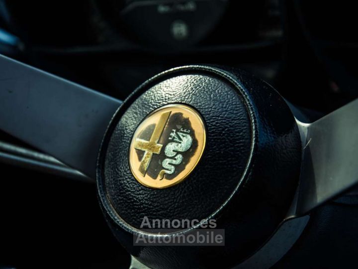 Alfa Romeo Montreal - 30
