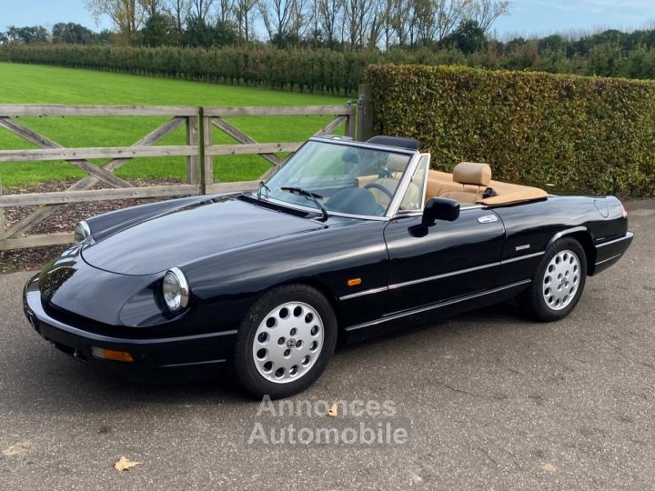 Alfa Romeo Spider - 1