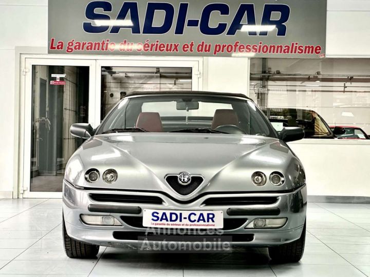 Alfa Romeo Spider 1.8i 16v TS 144cv CABRIO - 2