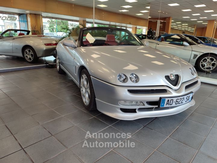 Alfa Romeo Spider 2.0 16v spider - 1