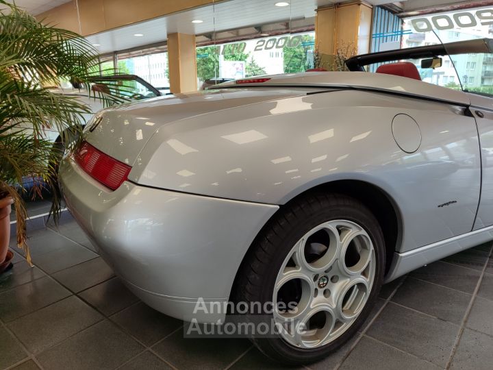 Alfa Romeo Spider 2.0 16v spider - 3