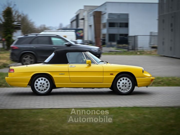 Alfa Romeo Spider 2.0 - 4