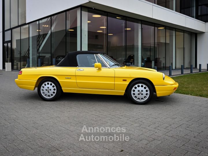 Alfa Romeo Spider 2.0 - 20