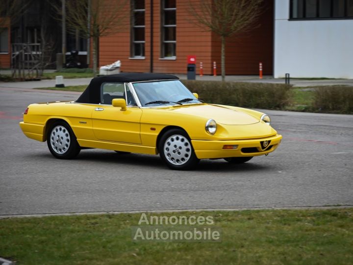 Alfa Romeo Spider 2.0 - 22