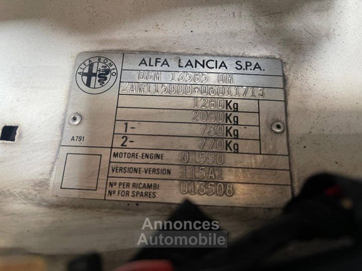 Alfa Romeo Spider 2,0 SERIE4 - 23