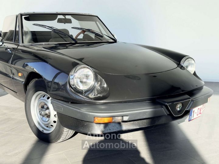 Alfa Romeo Spider Série 3 03 / 1984 126.000KM EXCELLENT ETAT - 9