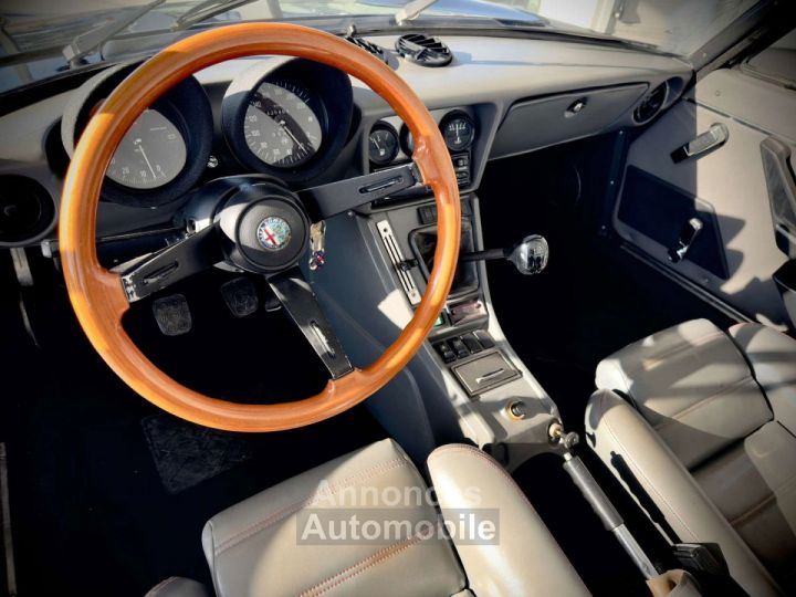 Alfa Romeo Spider Série 3 03 / 1984 126.000KM EXCELLENT ETAT - 11