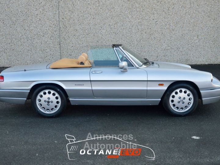 Alfa Romeo Spider série 4 - 14