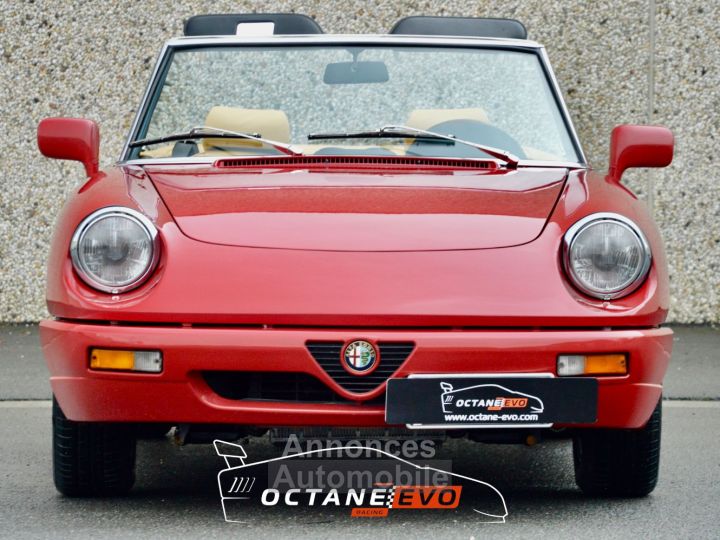 Alfa Romeo Spider série 4 - 8