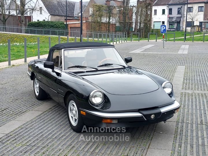 Alfa Romeo Spider VELOCE - 2