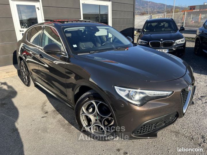 Alfa Romeo Stelvio 2.0T 280CH LUSSO Q4 AT8 - 6