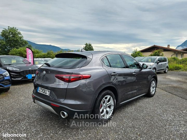 Alfa Romeo Stelvio 2.2 d 160 edizione AT8 rwd 01-2019 GARANTIE 6 MOIS SEMI CUIR GPS XENON LED - 2