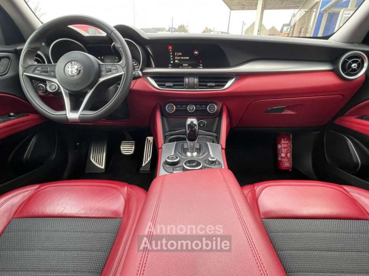 Alfa Romeo Stelvio 2.2 JTD Automatique-Caméra-Phares au xénon - 10