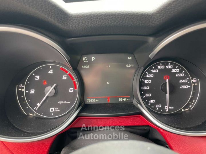 Alfa Romeo Stelvio 2.2 JTD Automatique-Caméra-Phares au xénon - 13