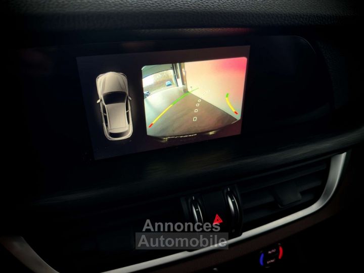 Alfa Romeo Stelvio 2.2 JTD PACK SPORT GPS CAMERA ATTELAGE CUIR LED - 14