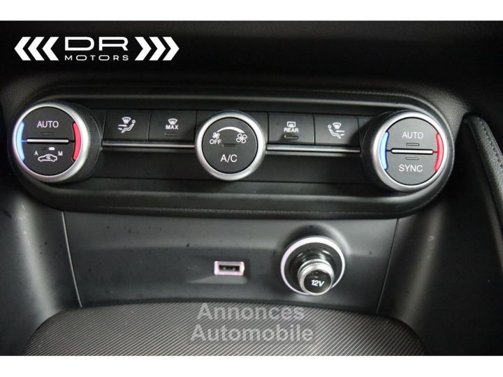 Alfa Romeo Stelvio 2.2JTD Q4 AWD Aut. SPRINT - NAVI LEDER LED - 27