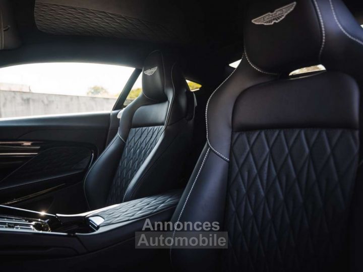 Aston Martin DB12 Coupe Bowers & Wilkins Black Pack - 22