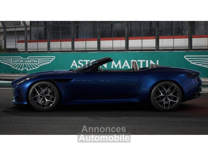 Aston Martin DB12 DB 12 VOLANTE - NEW ON STOCK CARBON CERAMIC BRAKES ALLOY 21" - 5