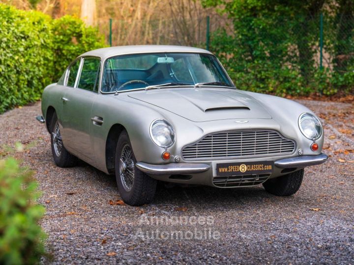 Aston Martin DB6 MK1 - 10