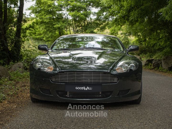 Aston Martin DB9 Volante - 6