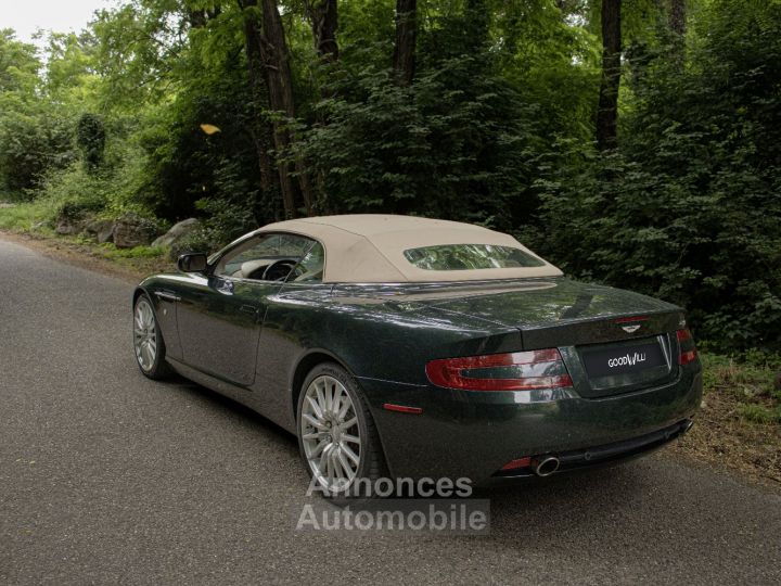 Aston Martin DB9 Volante - 2