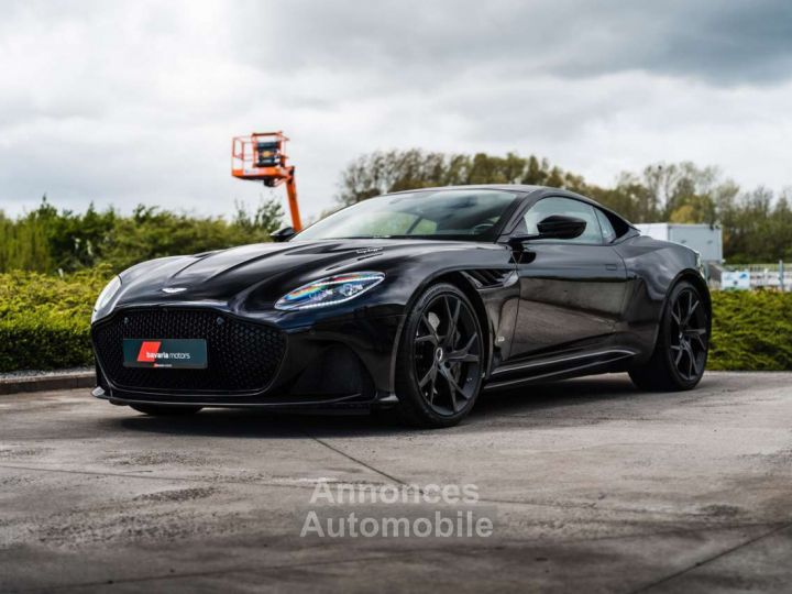 Aston Martin DBS Superleggera Onyx Black Carbon 360° - 3
