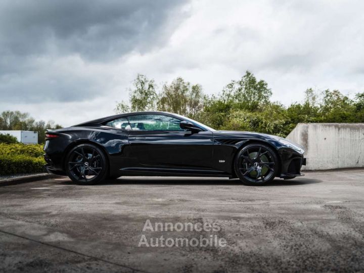 Aston Martin DBS Superleggera Onyx Black Carbon 360° - 7