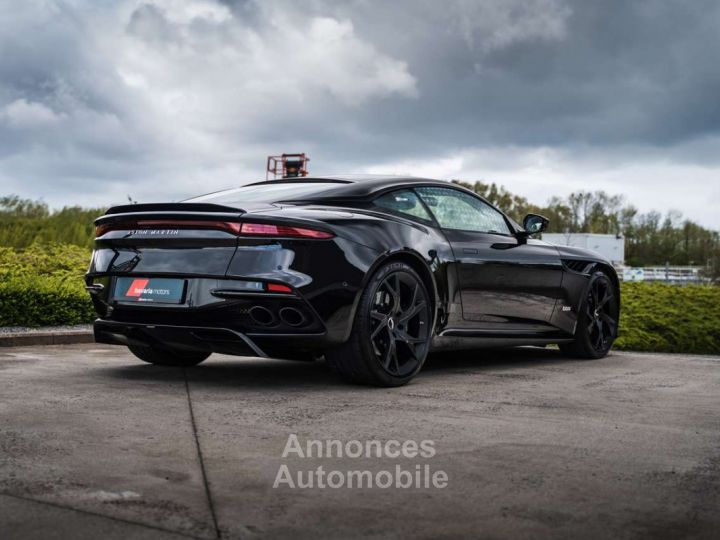 Aston Martin DBS Superleggera Onyx Black Carbon 360° - 10