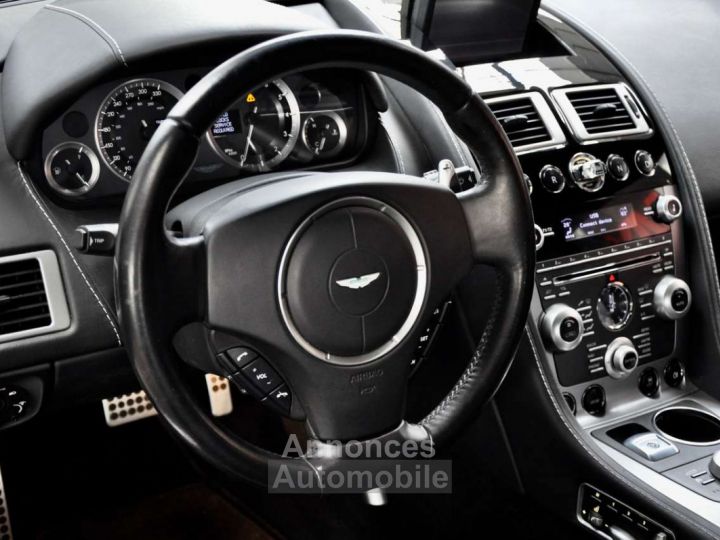 Aston Martin Rapide 5.9i V12 477cv - 12