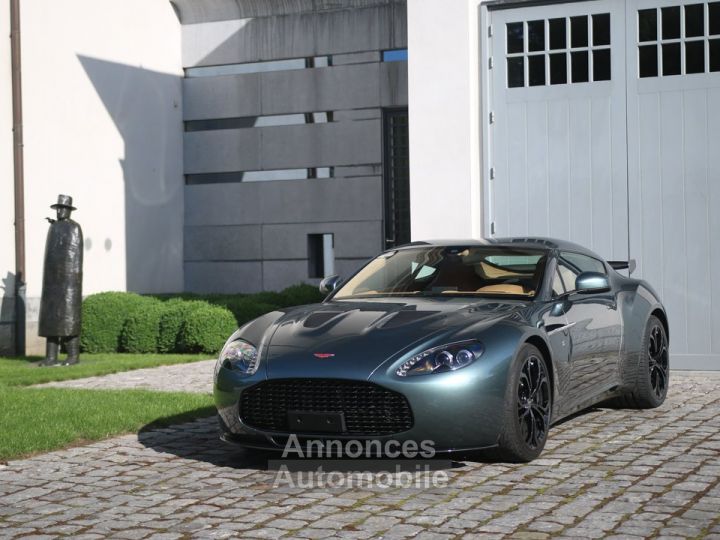 Aston Martin V12 Vantage - 17