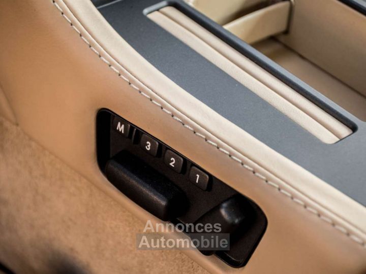 Aston Martin V8 Vantage - 14