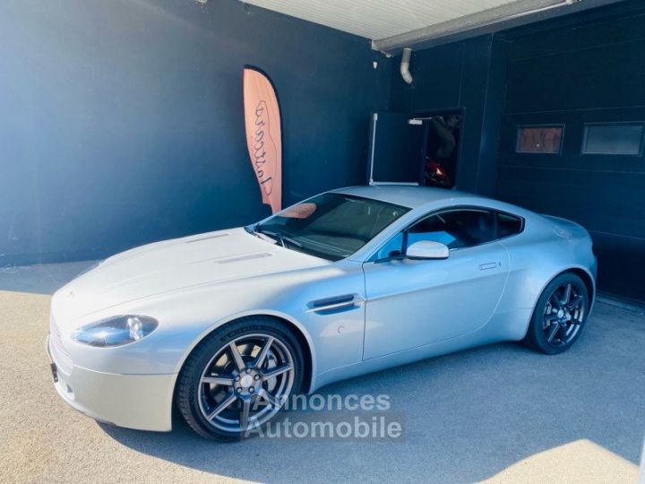 Aston Martin V8 Vantage 4.3 BVM - 2