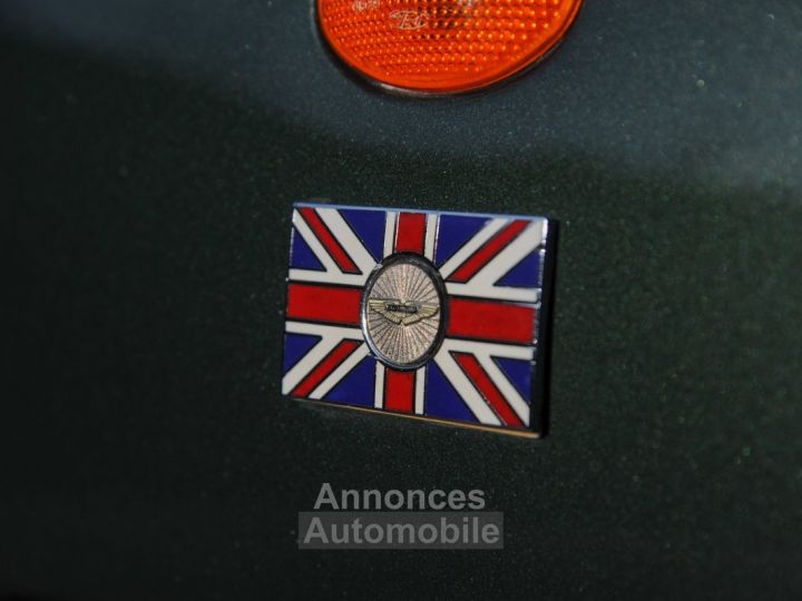 Aston Martin V8 Vantage Volante LWB - 23