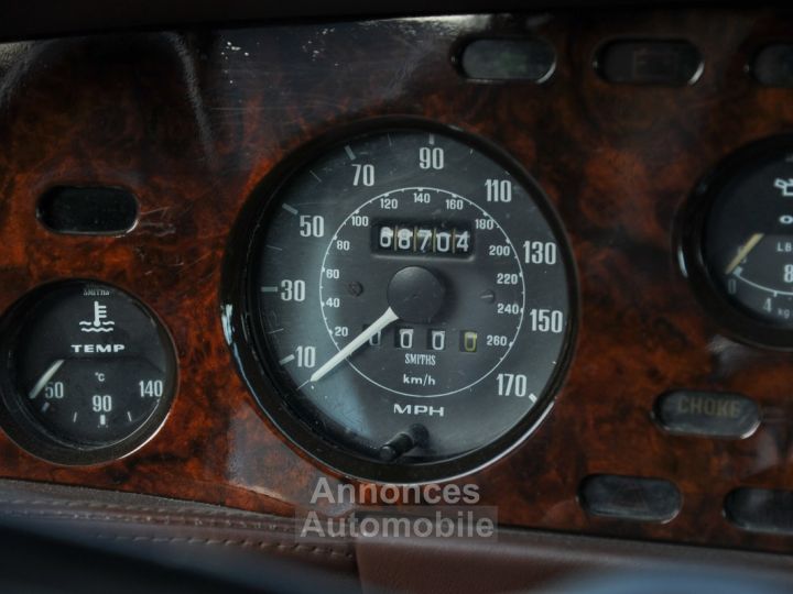 Aston Martin V8 Vantage Volante S3 - 31
