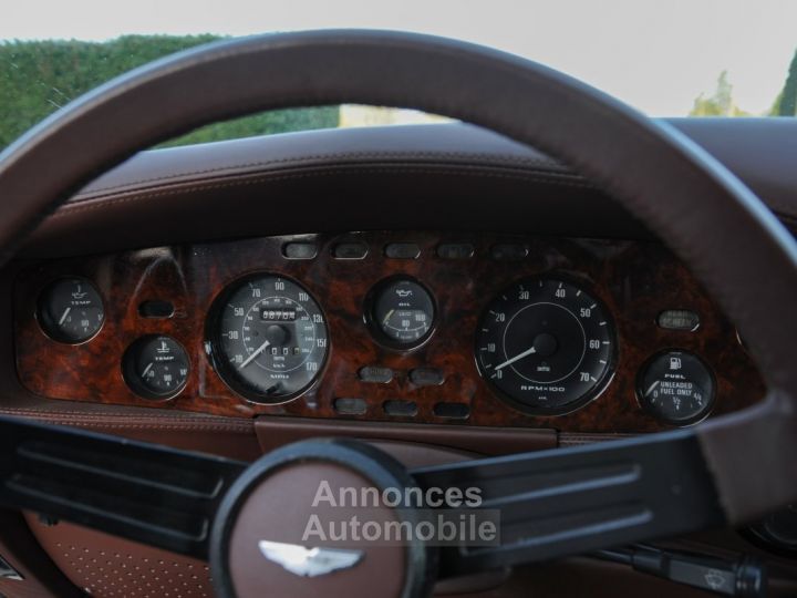 Aston Martin V8 Vantage Volante S3 - 32