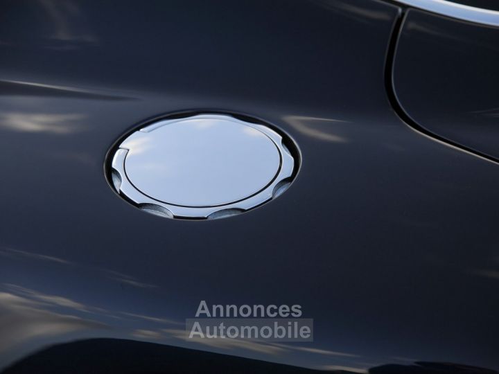 Aston Martin Vanquish V12 S - Low Mileage - 24