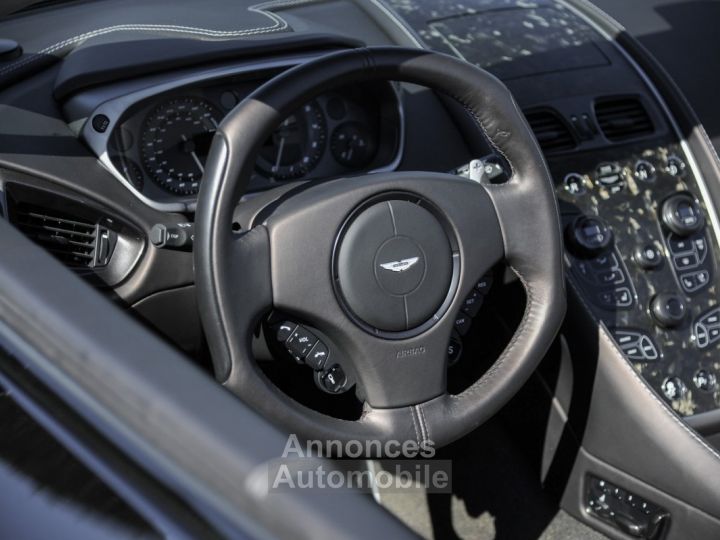 Aston Martin Vanquish V12 S Volante - 11