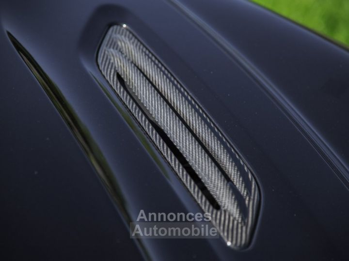 Aston Martin Vanquish V12 S Volante - 22