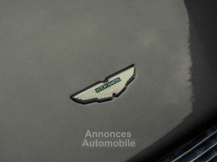 Aston Martin Vantage - 10