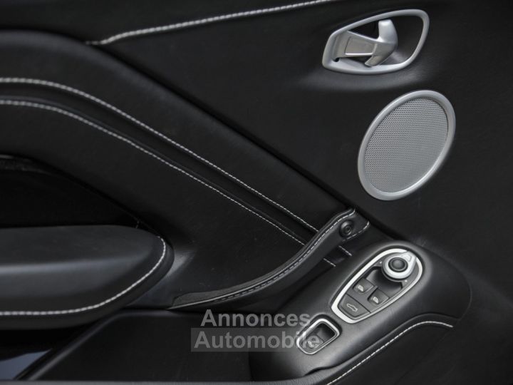 Aston Martin Vantage 4.0 V8 Roadster - 28