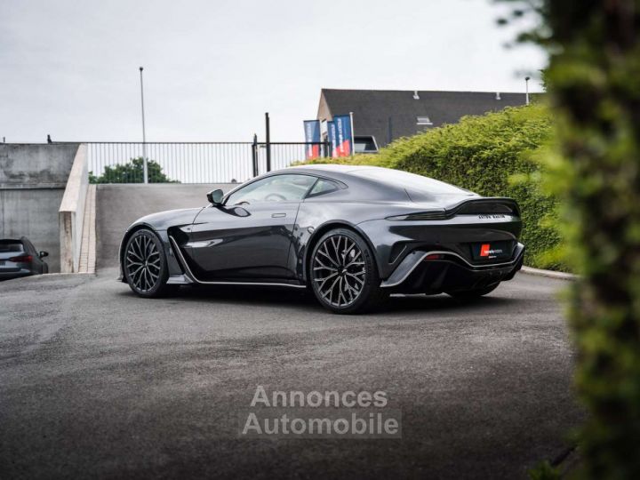 Aston Martin Vantage V12 Coupé 1 of 333 - 13